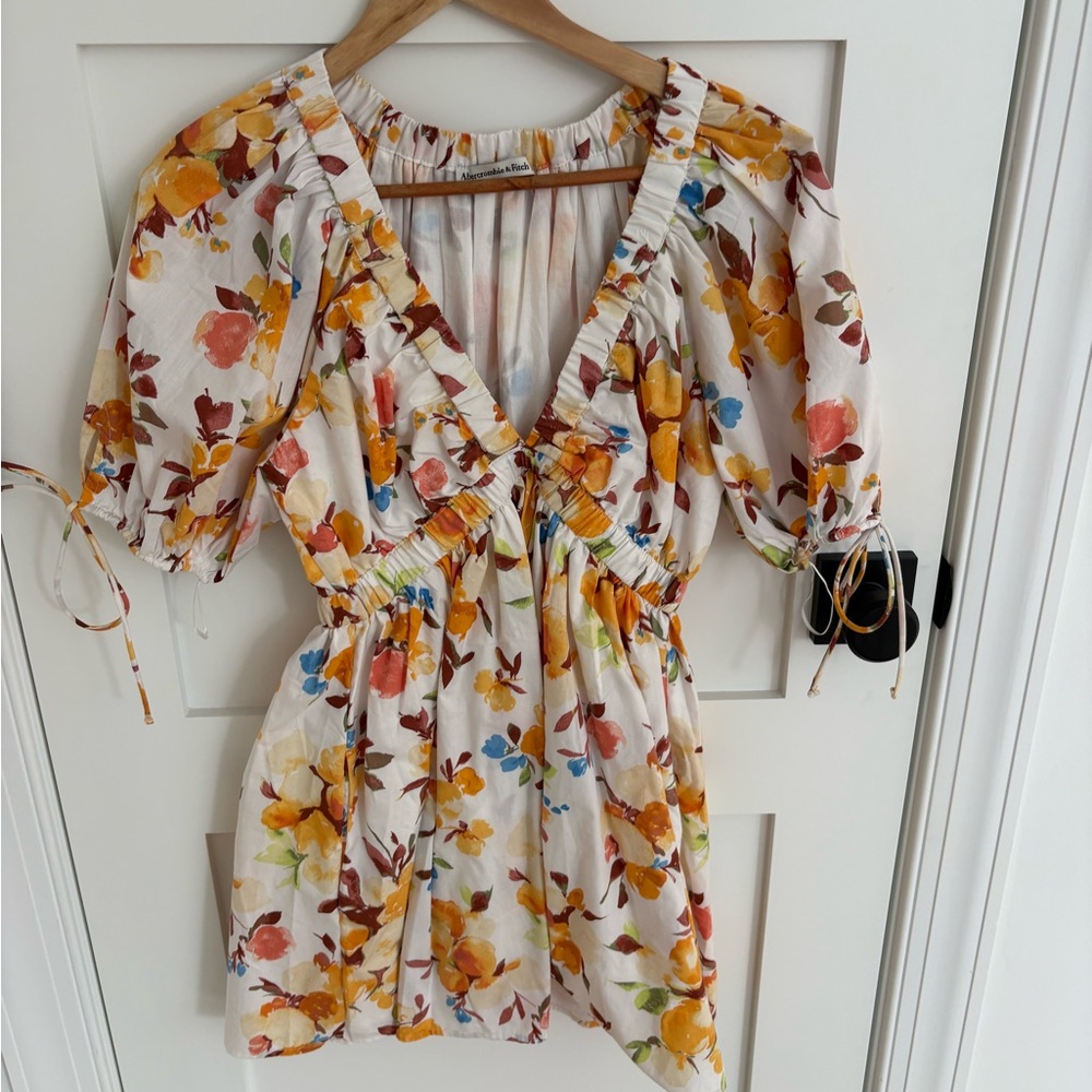 Abercrombie & Fitch Multicolor Floral Dress